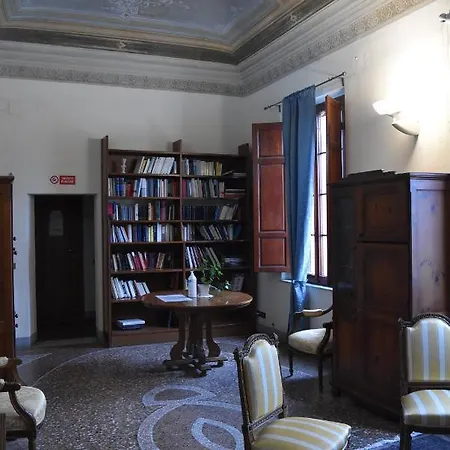 Vendégház Relais Lorebian 2*